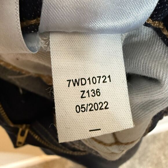 Lucky Brand Mid-Rise Sweet Boot Ankle Bootcut Dark Wash Jeans 10/30A Petite - Picture 7 of 11